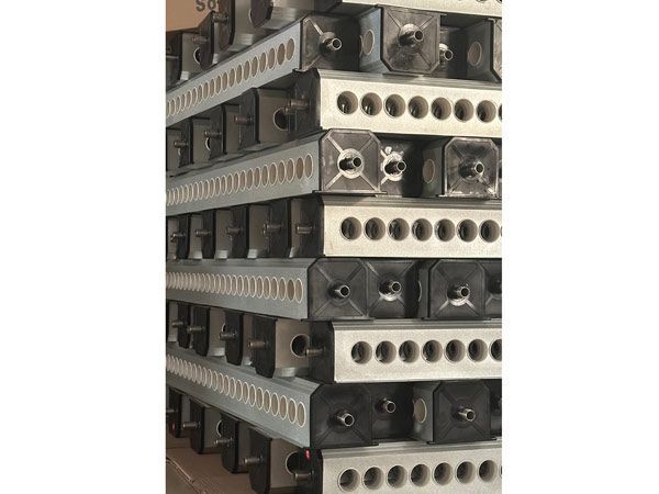 太陽能集熱聯箱的工作原理